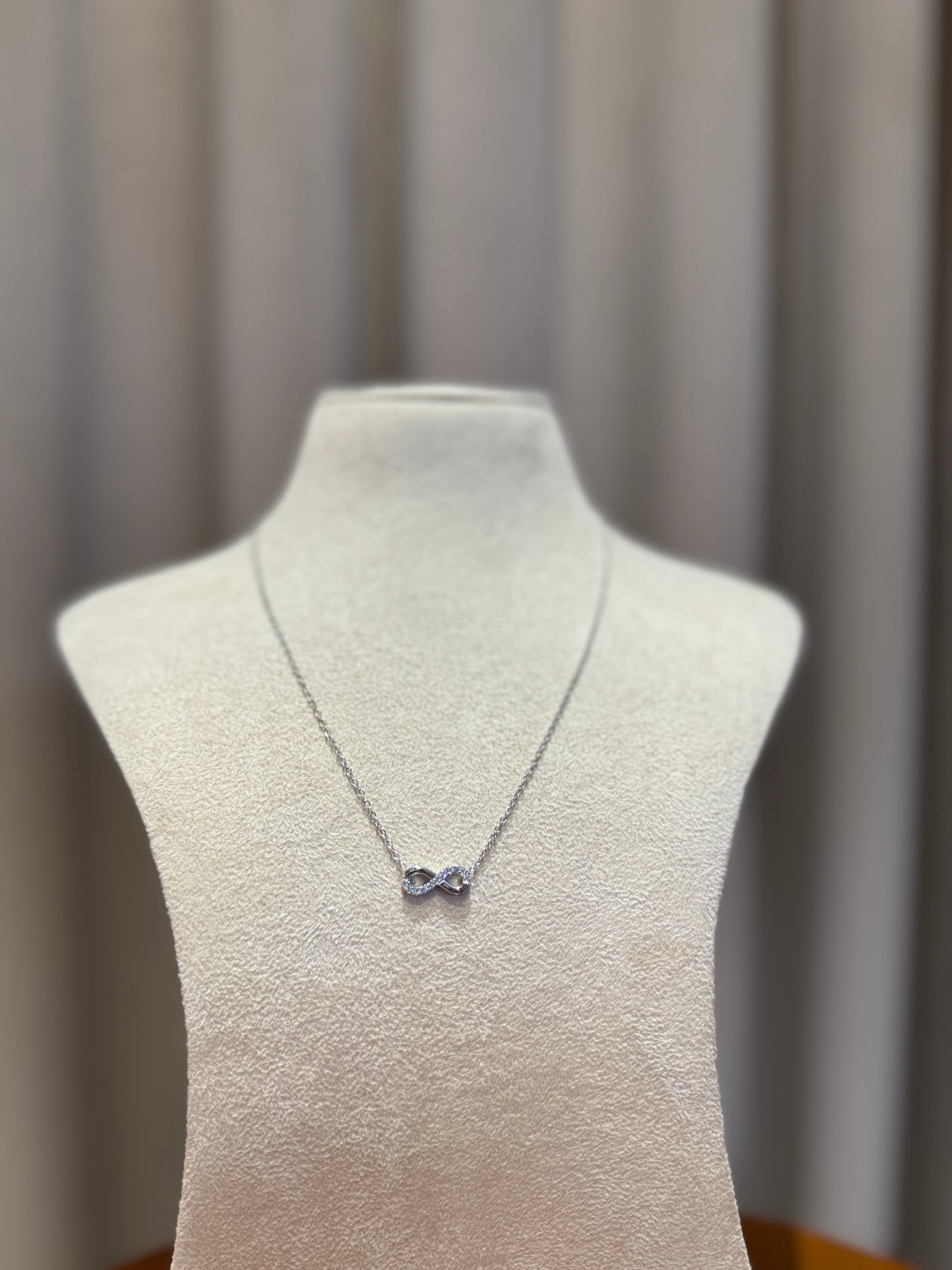 Infinity Necklace - Silver