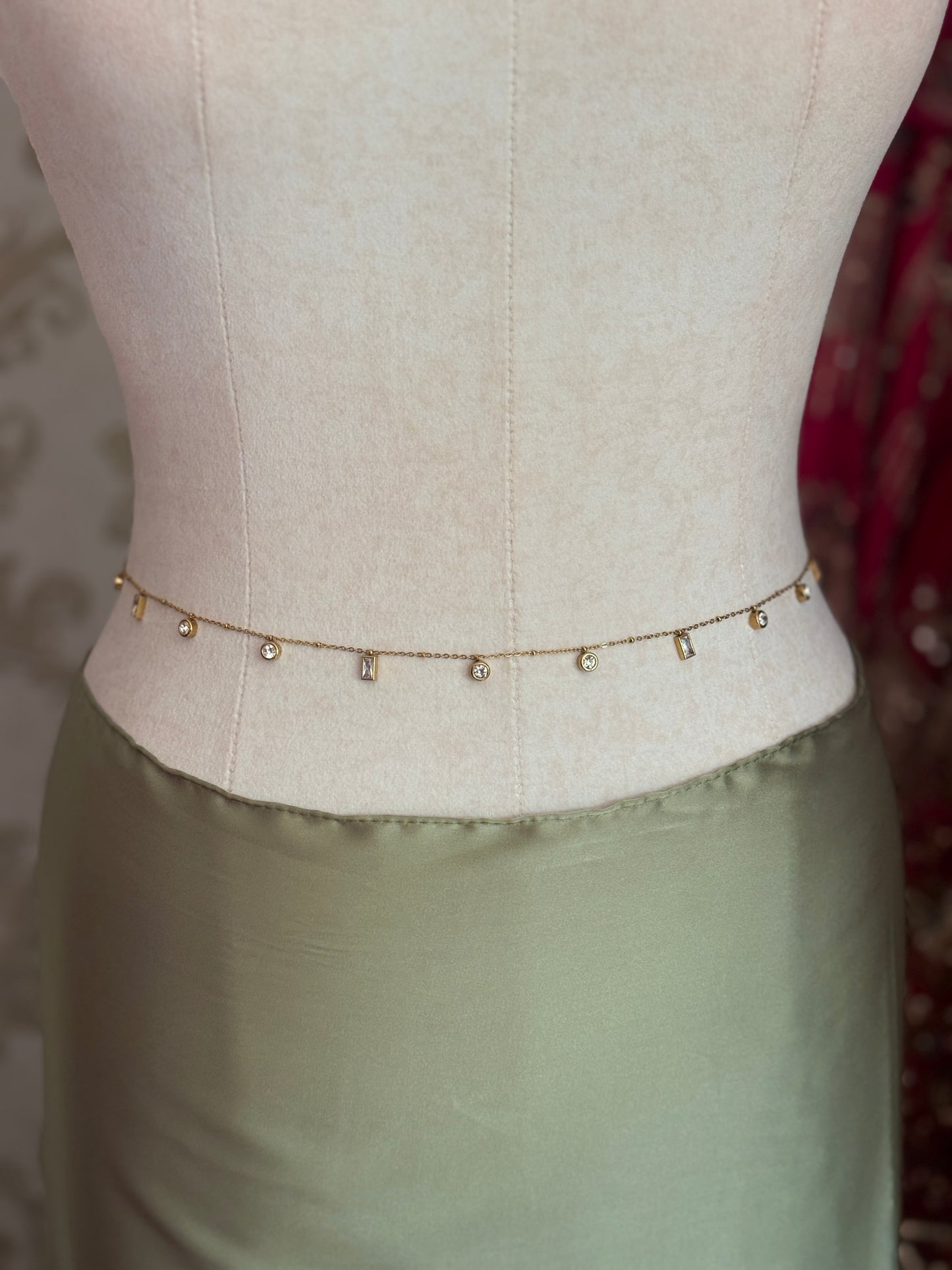 Waist chain