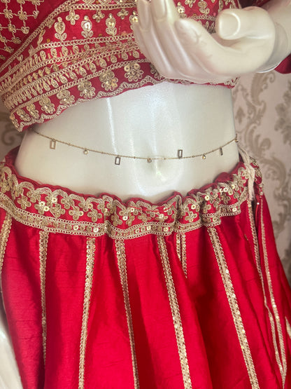 Waist chain