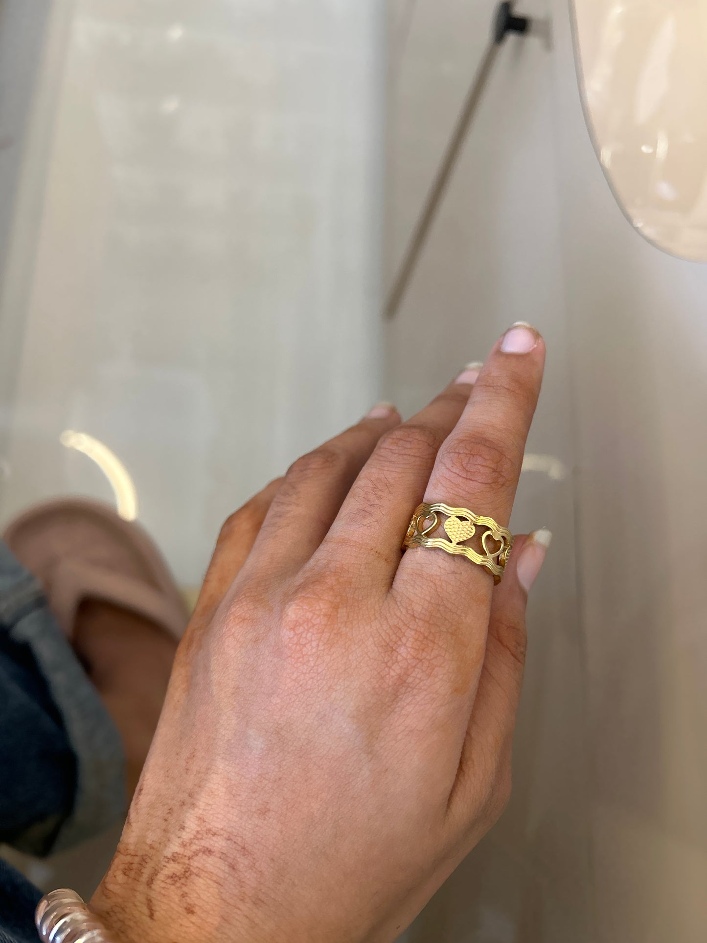 Adjustable ring