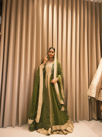 Gown