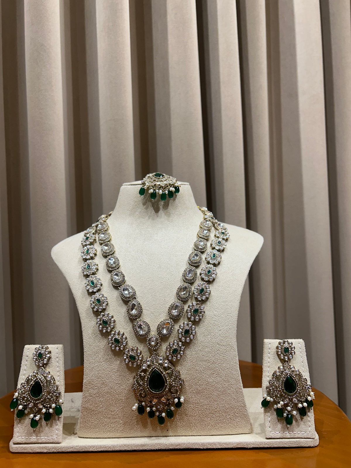 Rental jewellery