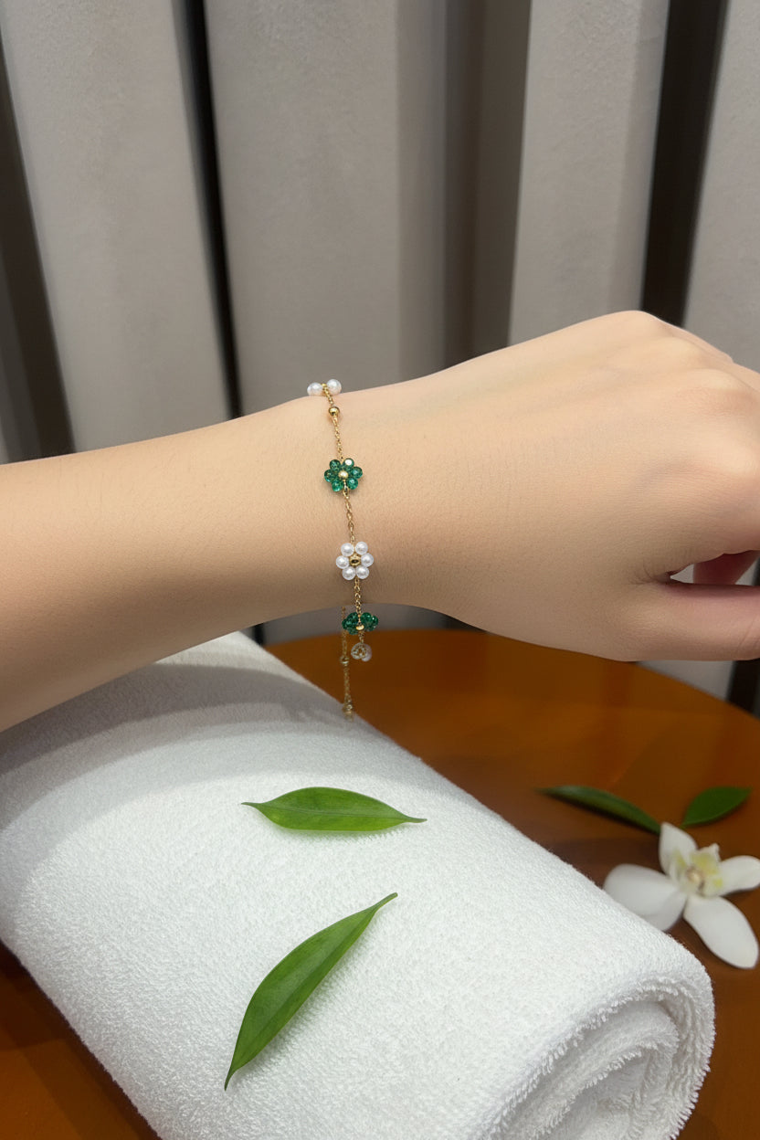 Flower bracelet