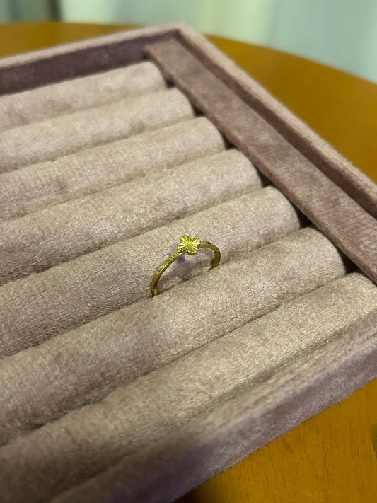 Clover Stackable ring