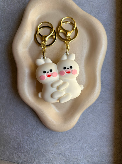 Magnetic Couple Keychains White - 2 Pieces