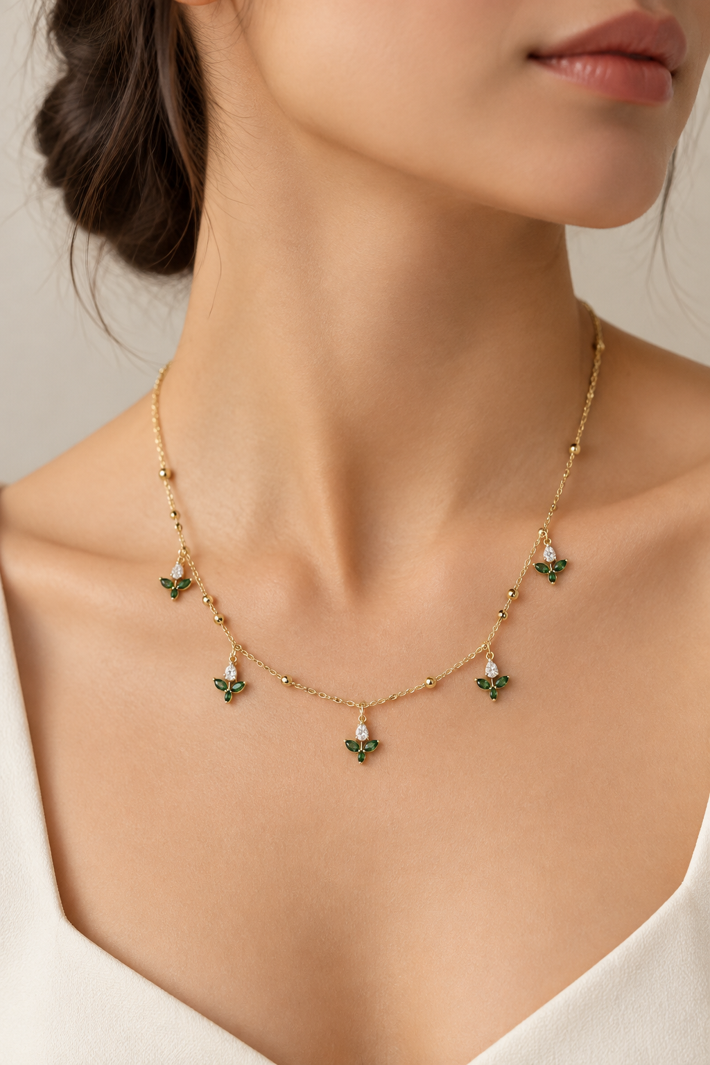 White tulip charm necklace