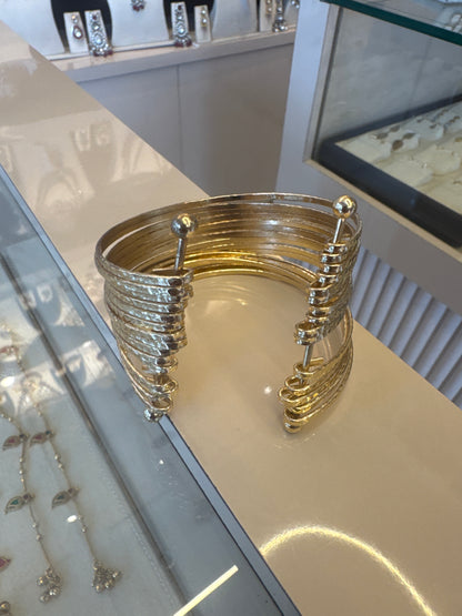 Cuff bangle