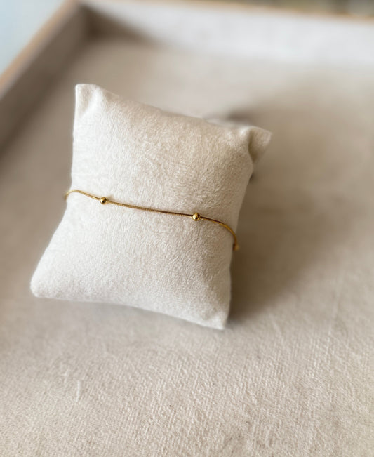 Celestial Dot Chain Bracelet – Gold