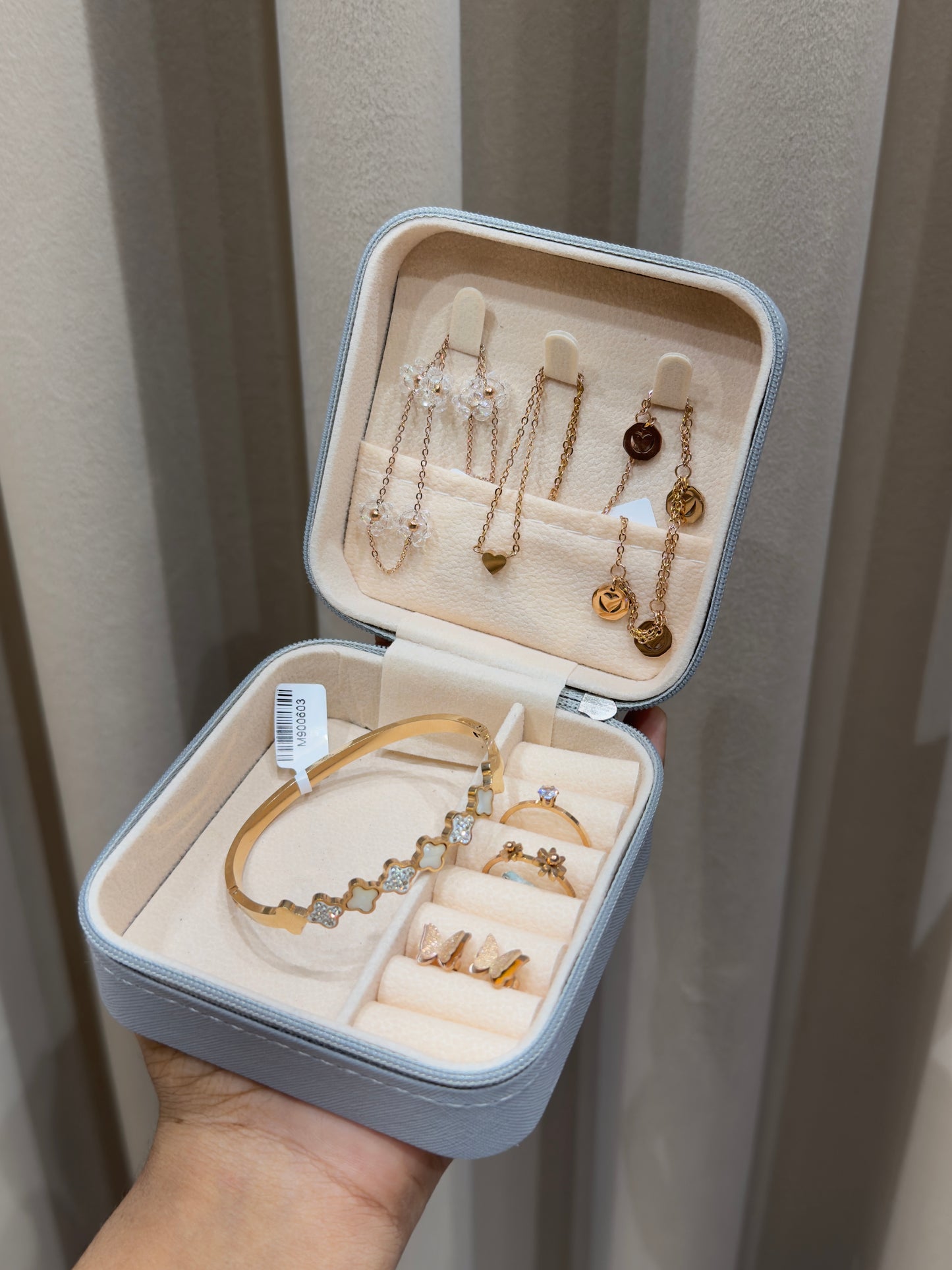 Gift box