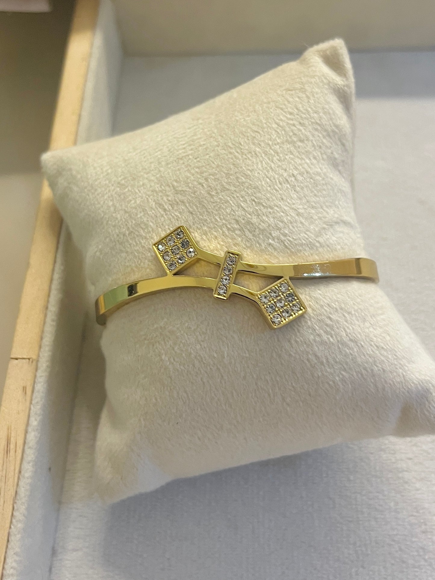 Hayya Gold Bangle Adult size