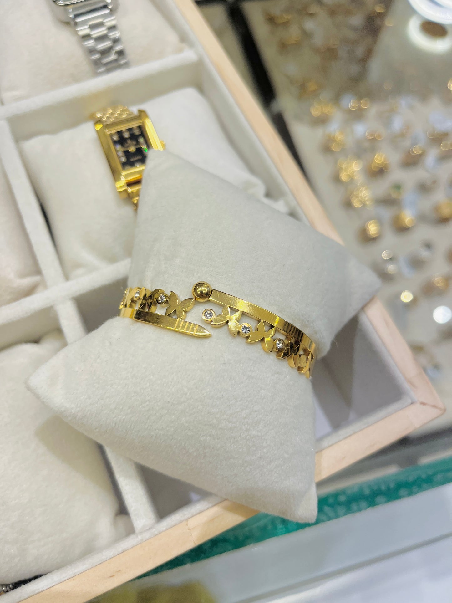 Izri Gold Bangle Baby size
