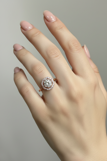 Ad ring white stone