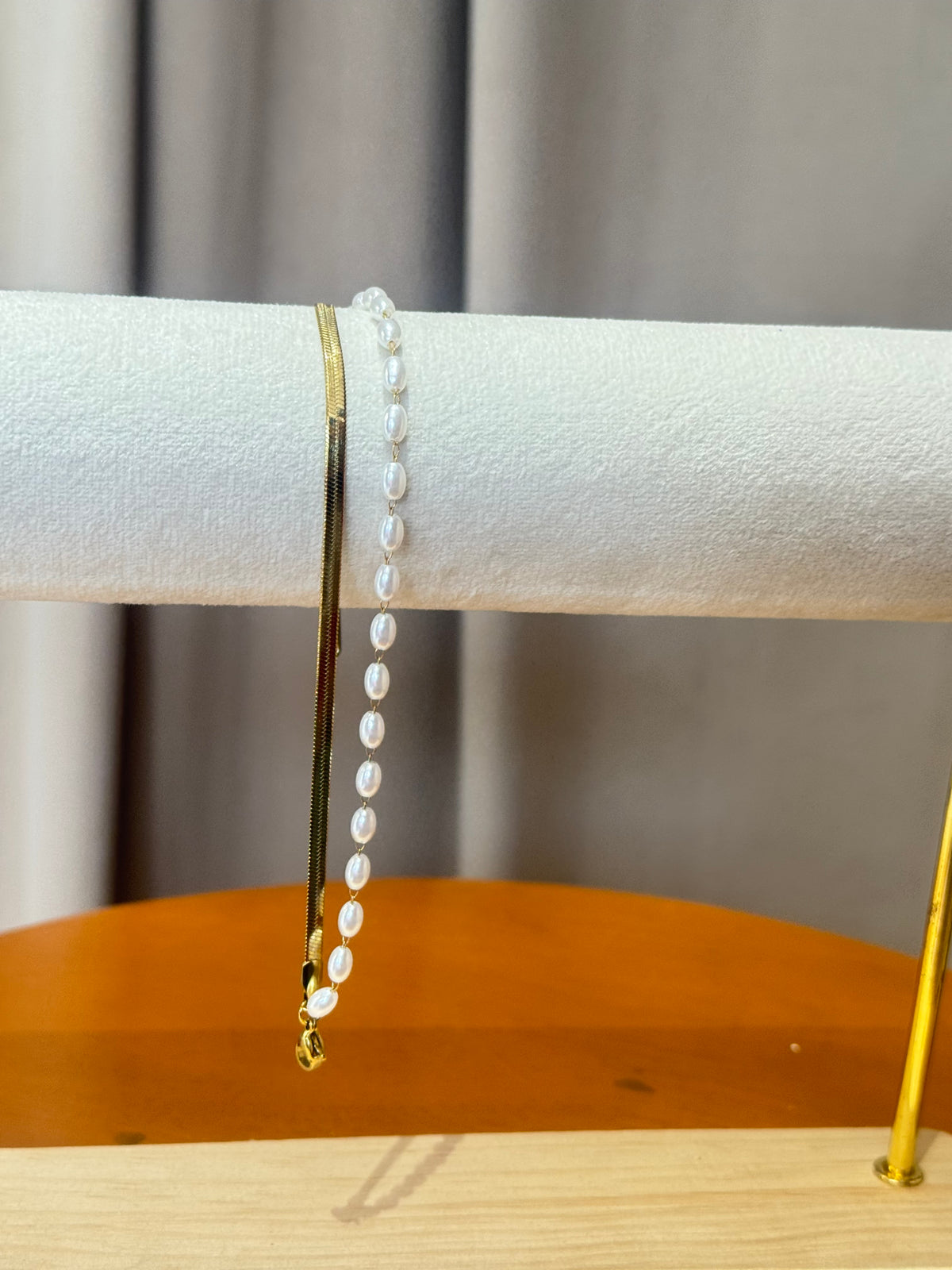 Pearl bracelet