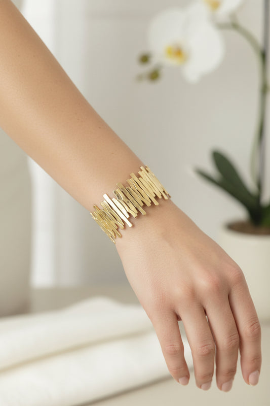 Cuff bangle