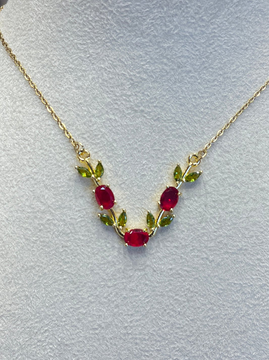 Red tulip necklace