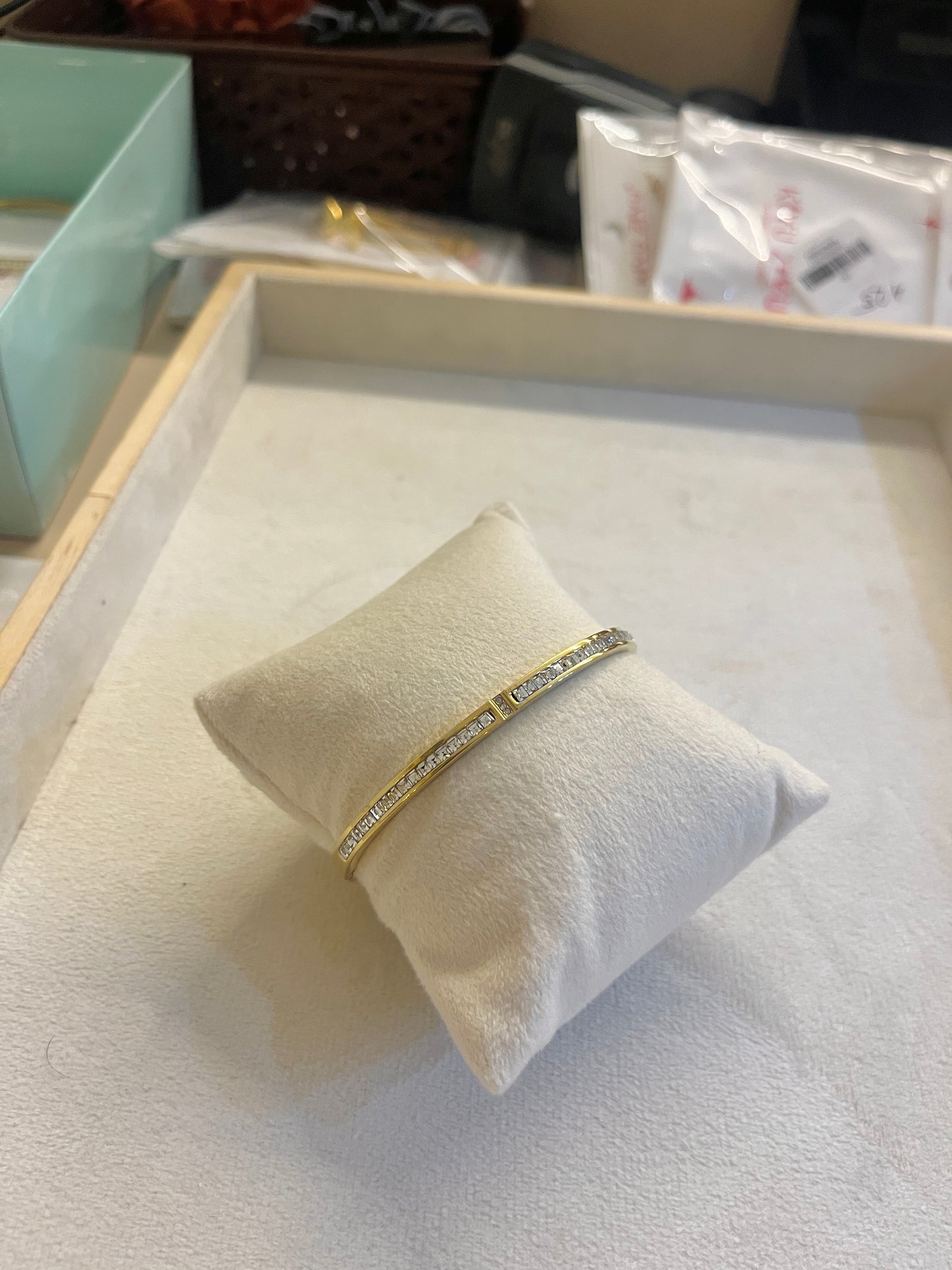 Hyra Gold Bangle Adult size