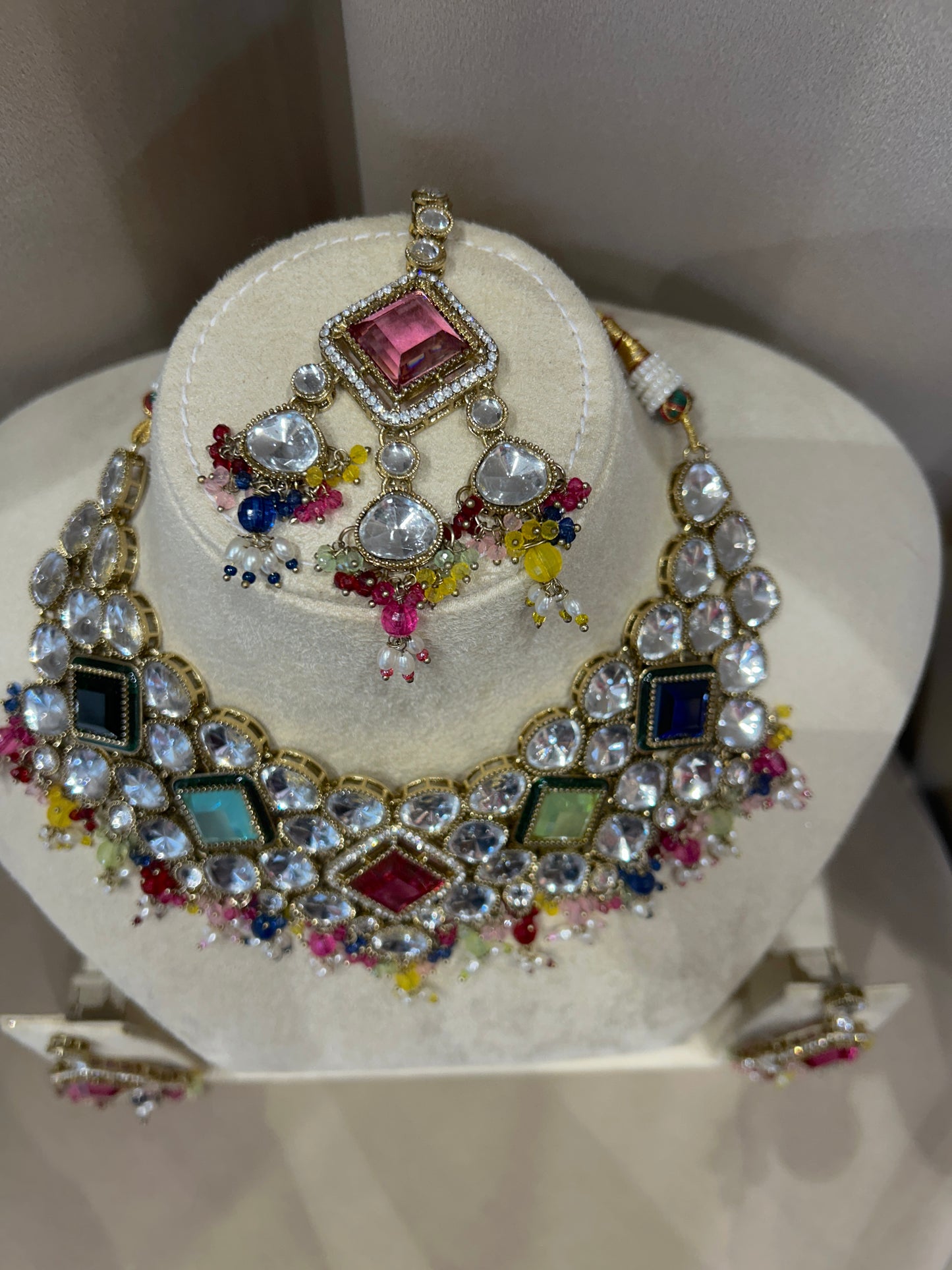 Rental jewellery