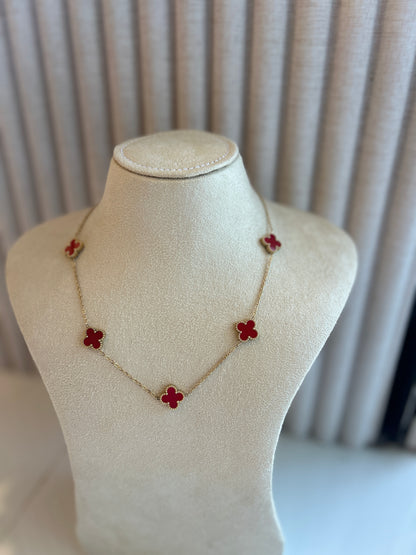 Red clover Anti-tarnish necklace
