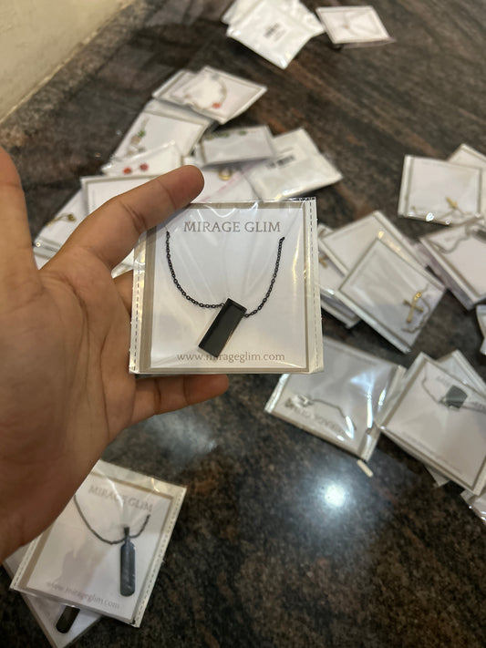 Midnight Aura Pendant
