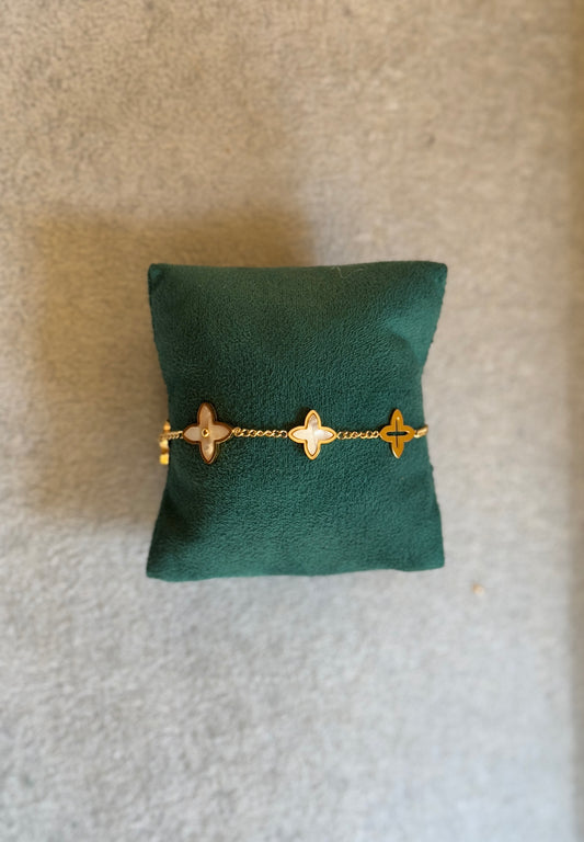 Four Leaf Bracelet Gold