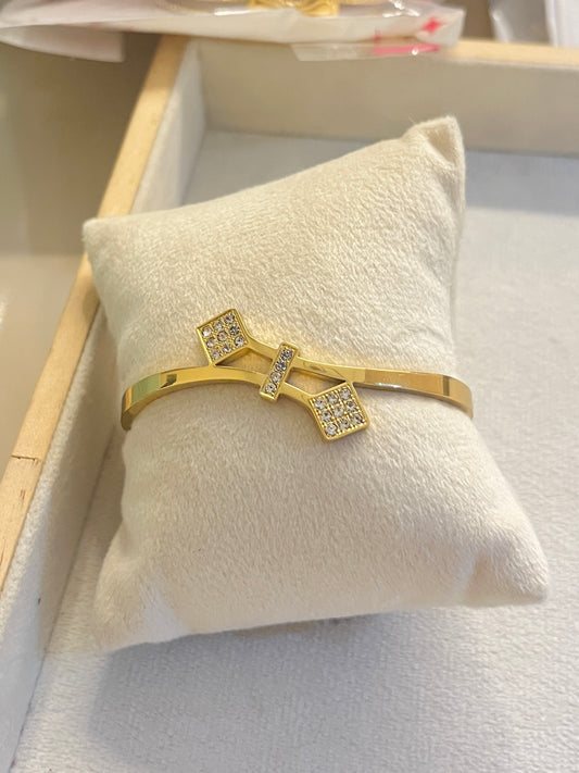 Hayya Gold Bangle Adult size