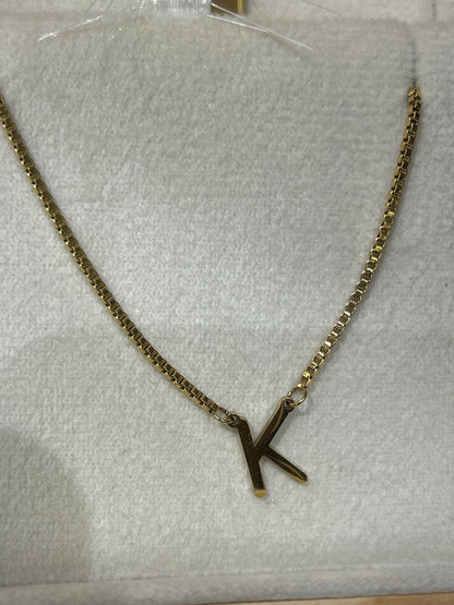 Alphabet chain necklace