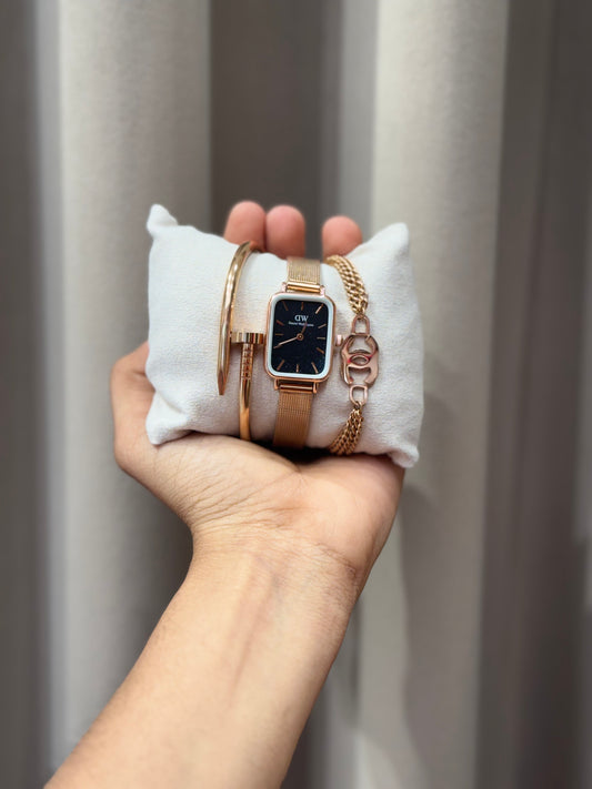 Rose gold stack