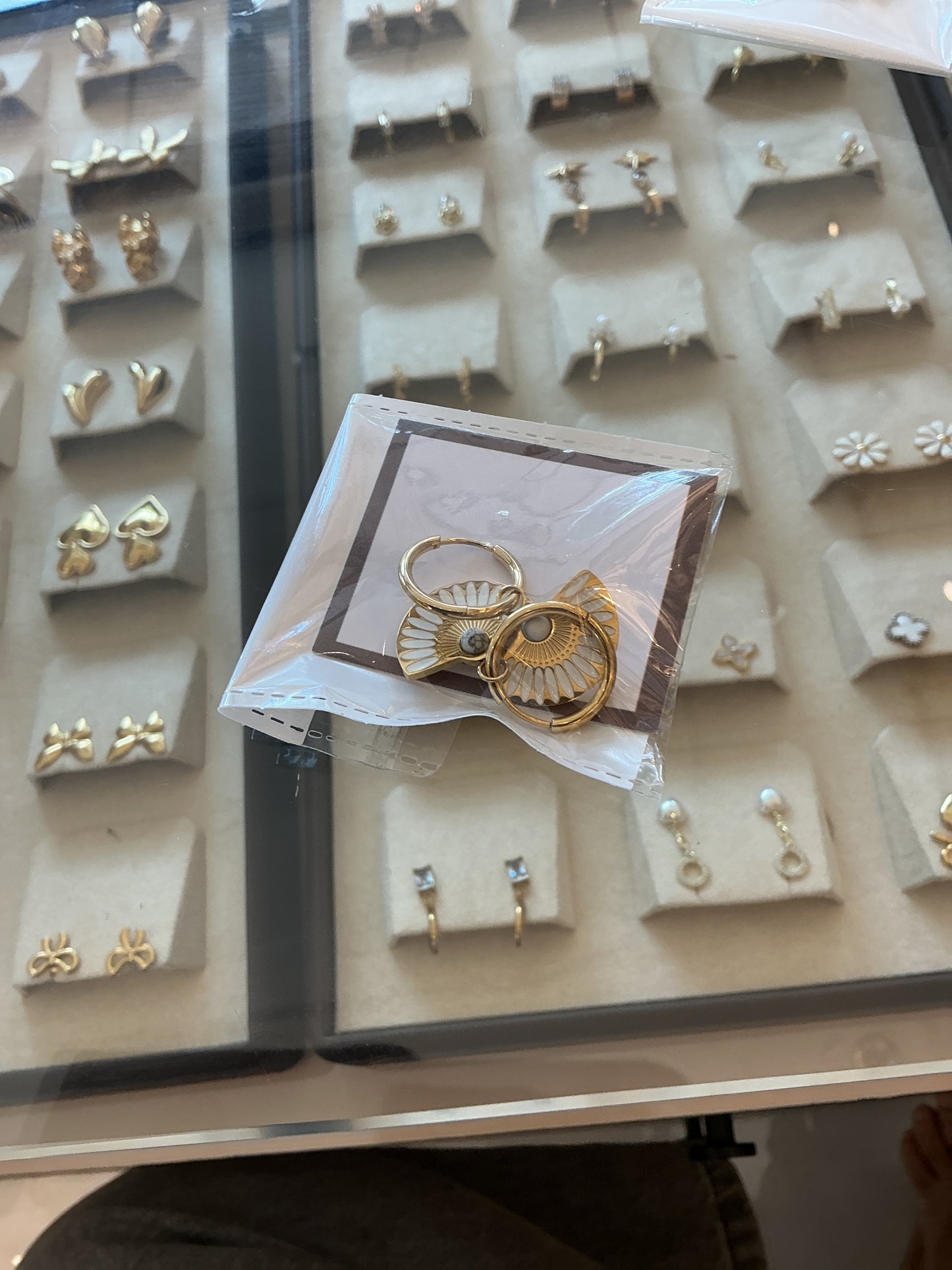 Colourful fam earing