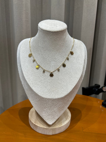 Flower charm necklace