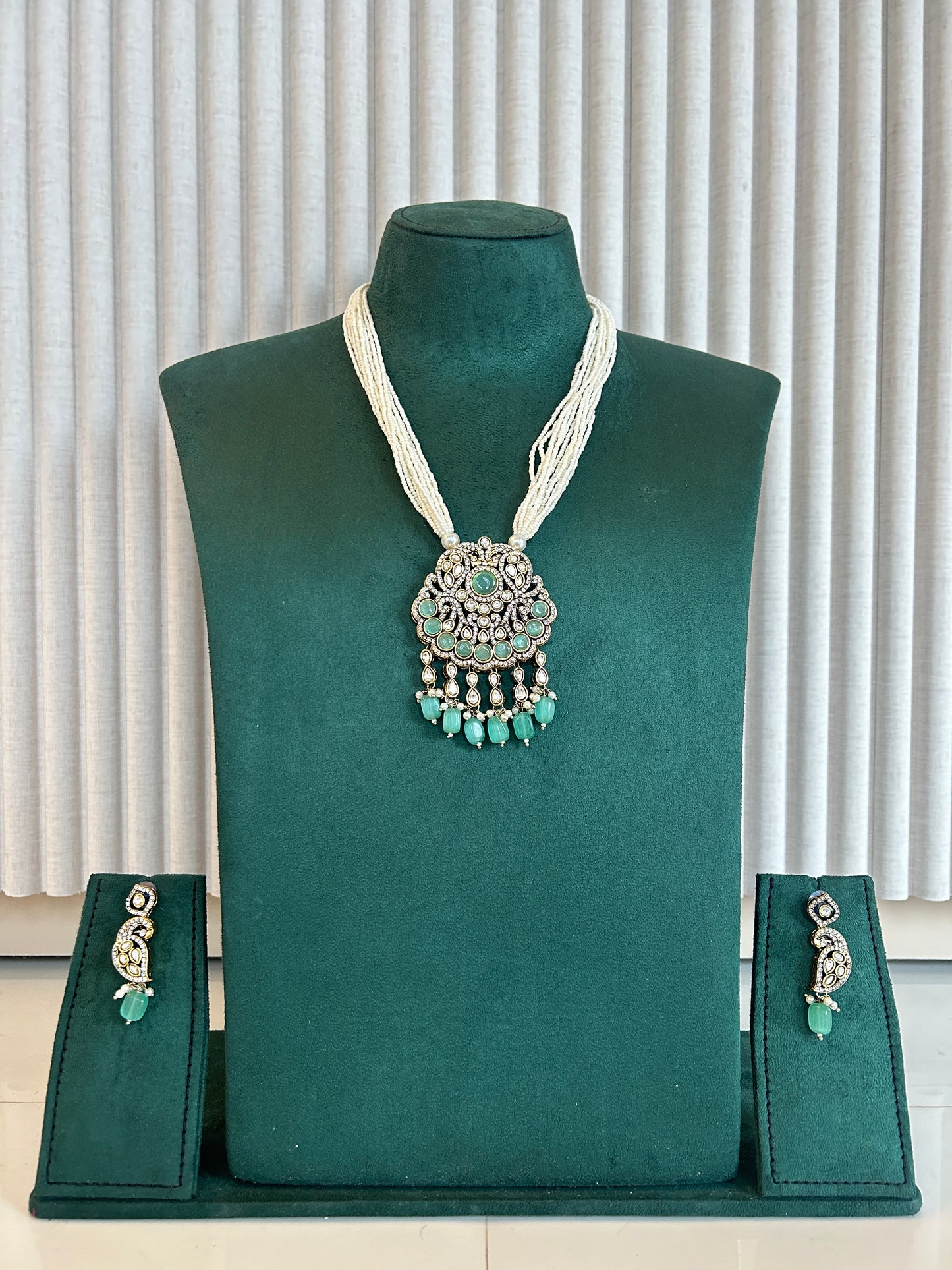 Rental Jewellery: