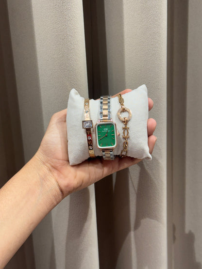 Rose gold stack
