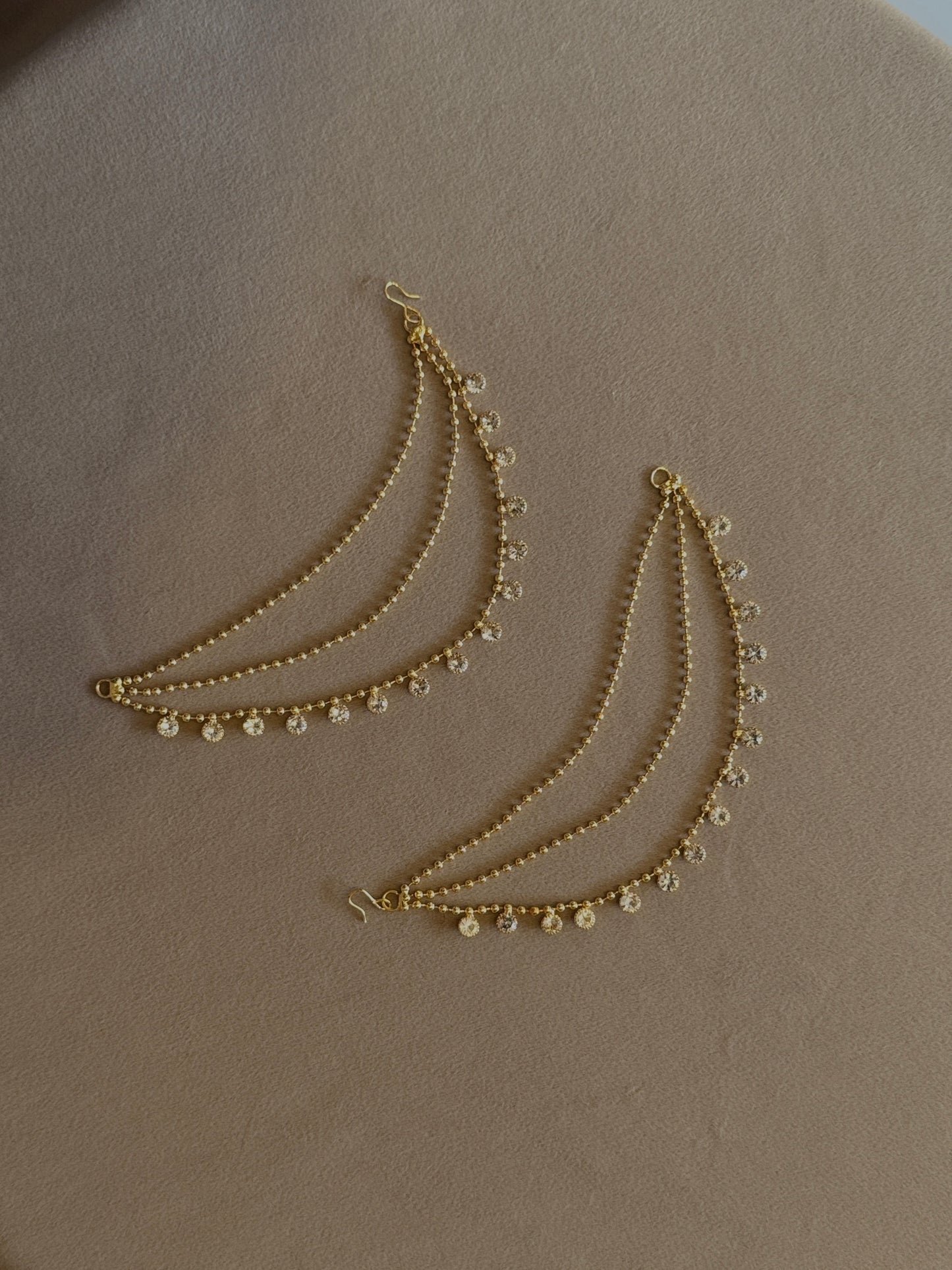 Ear chain