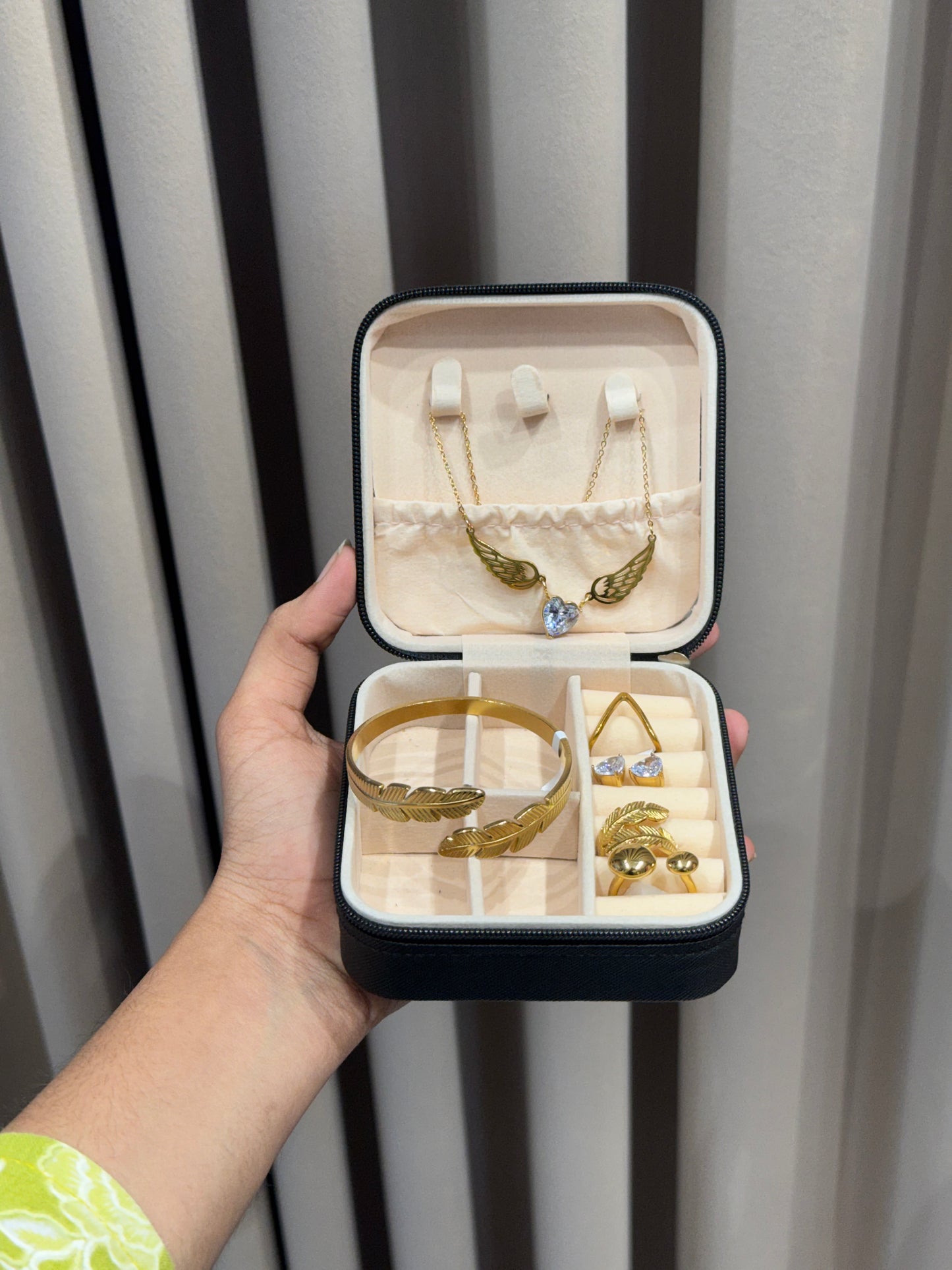 Gift box