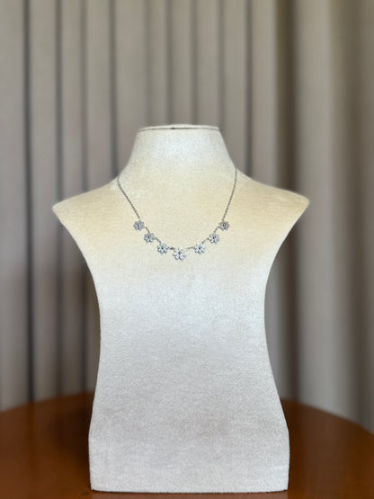 Flower Necklace - Silver