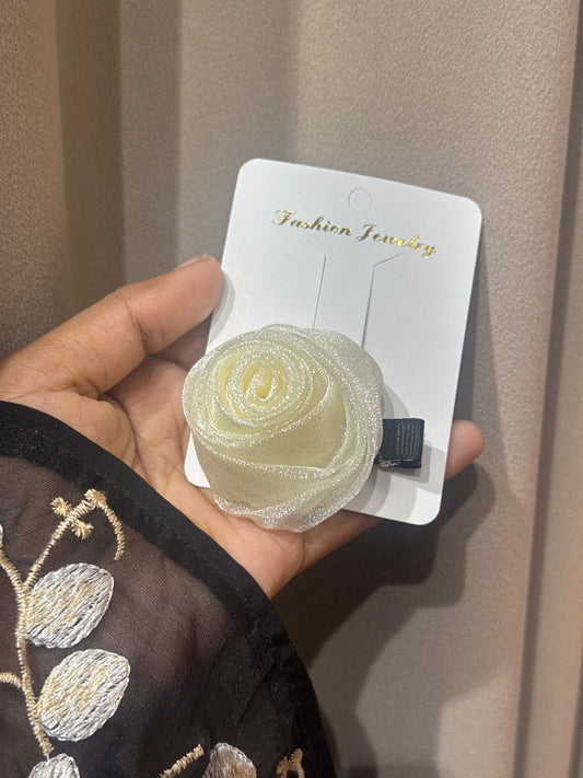 Offwhite rose hair accessories