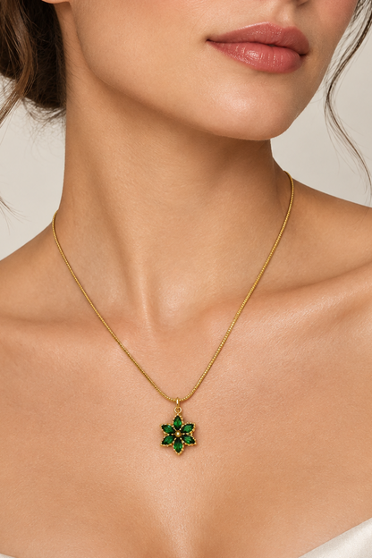 Green flower necklace