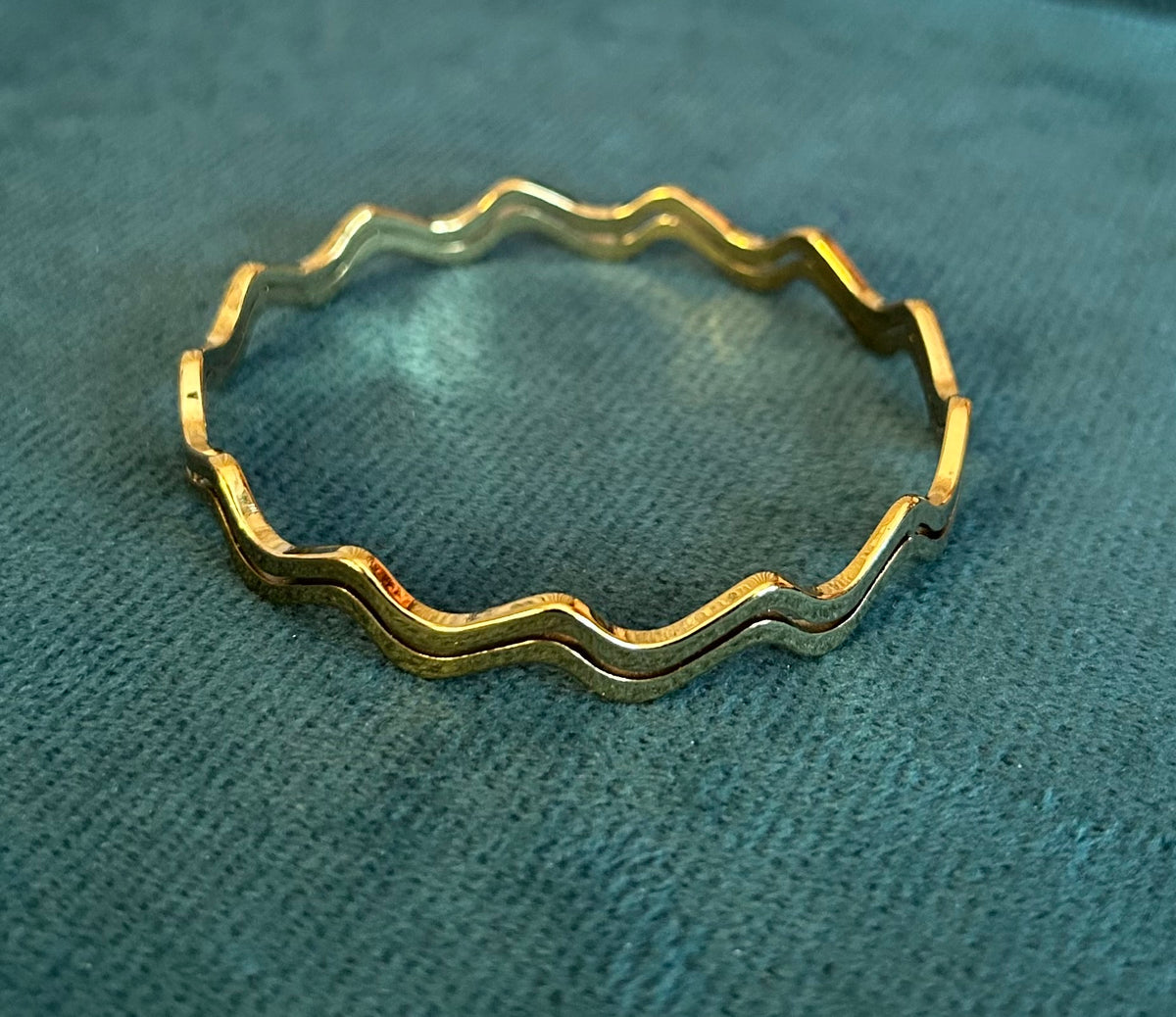 Golden wave Bangle