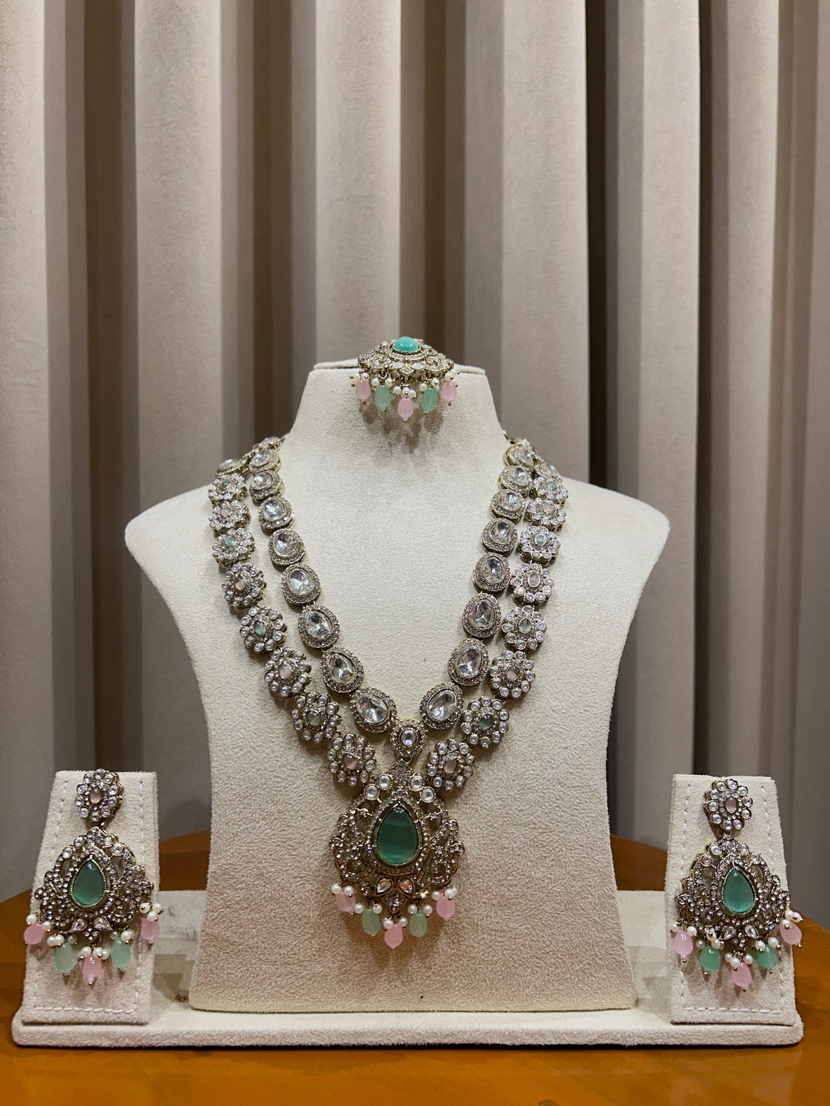 Rental jewellery