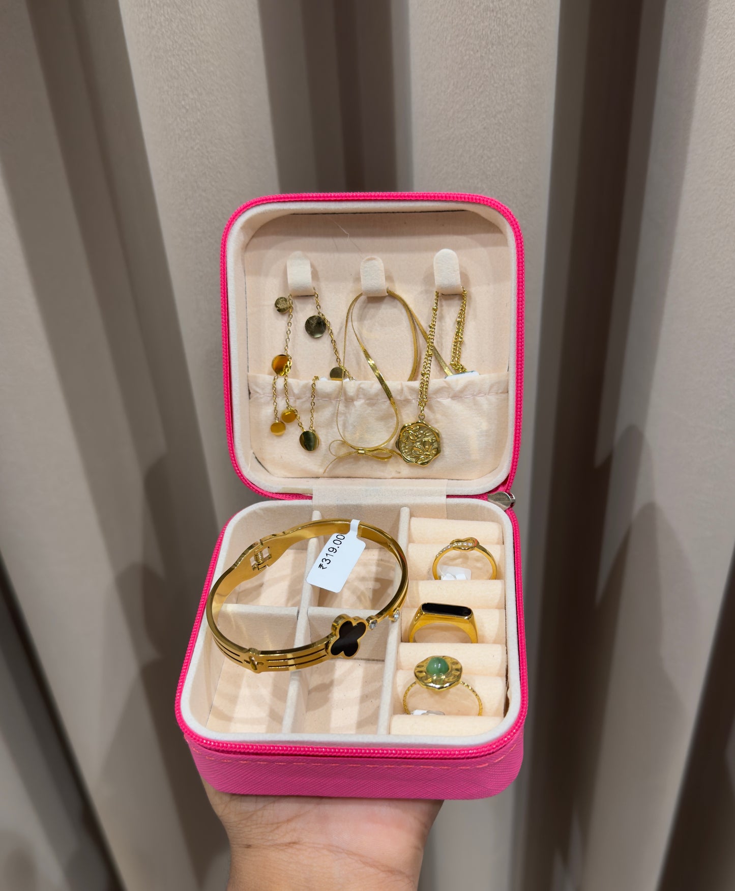 Gift box