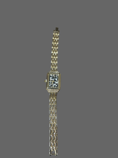 Novella watch