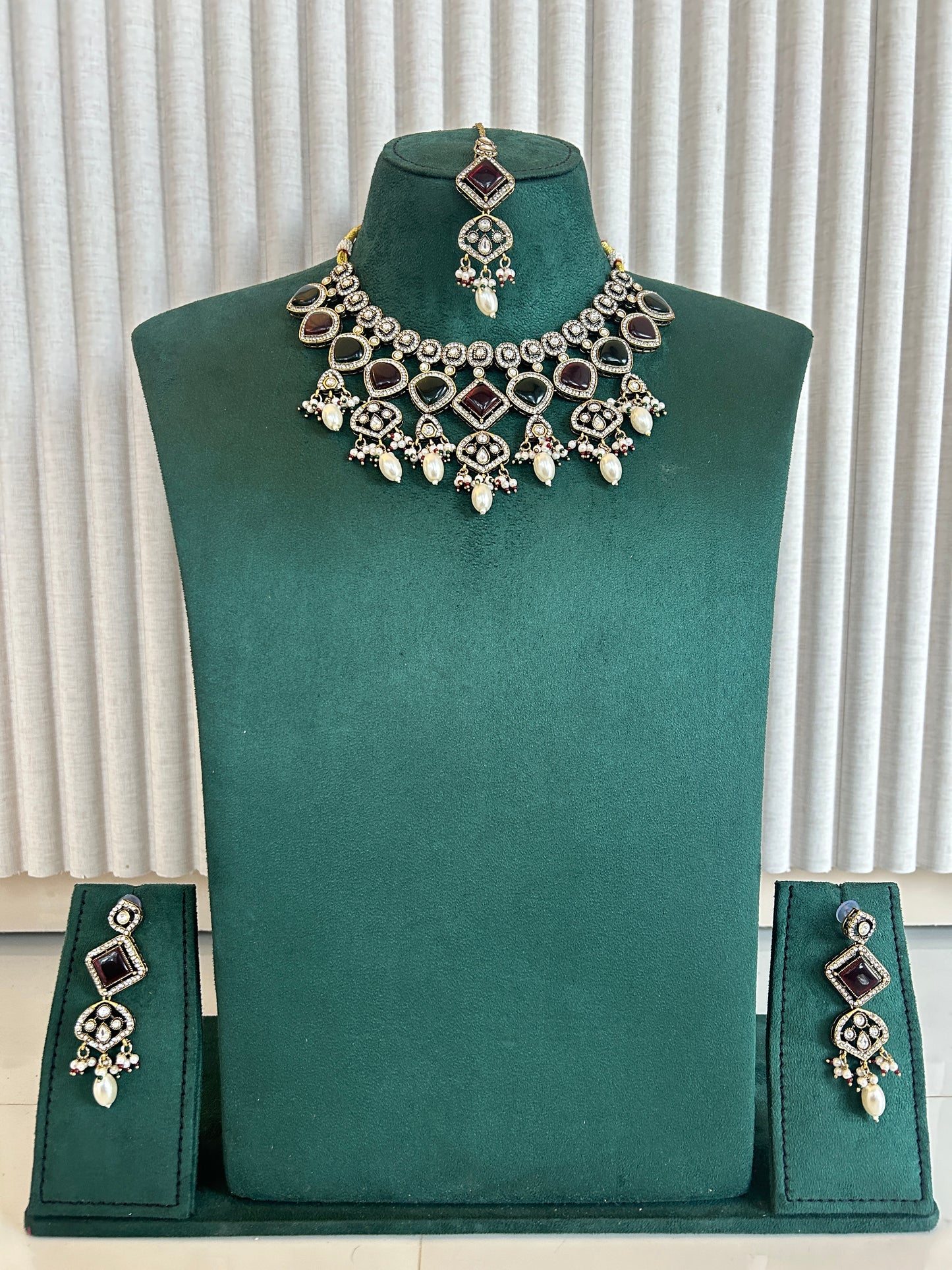 Rental Jewellery:
