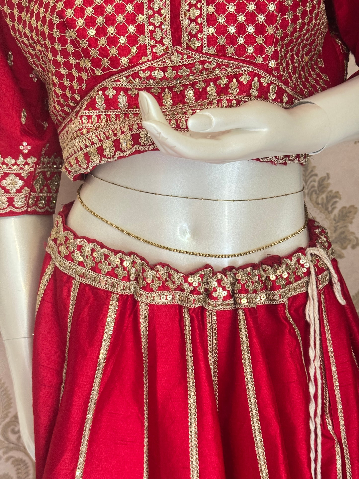 Waist chain