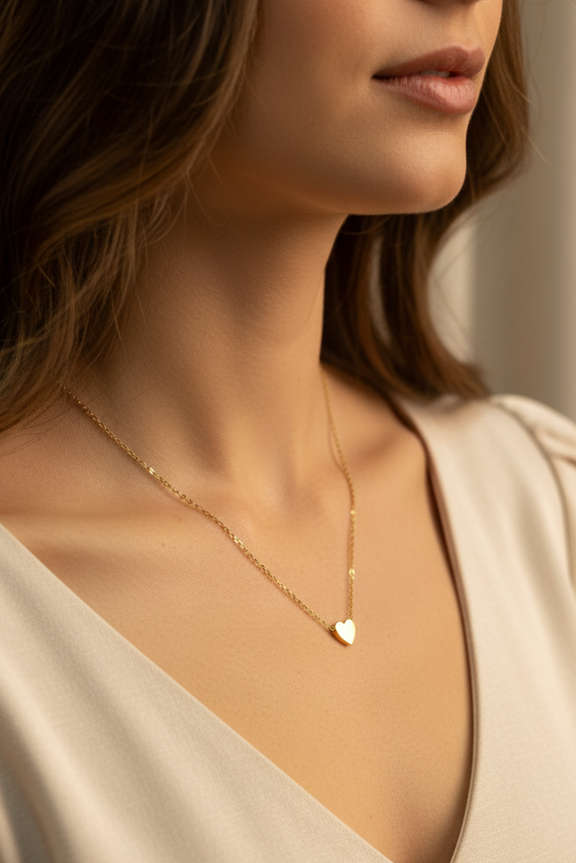 Love pendant necklace