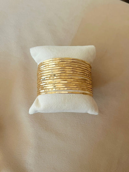 Cuff bangle