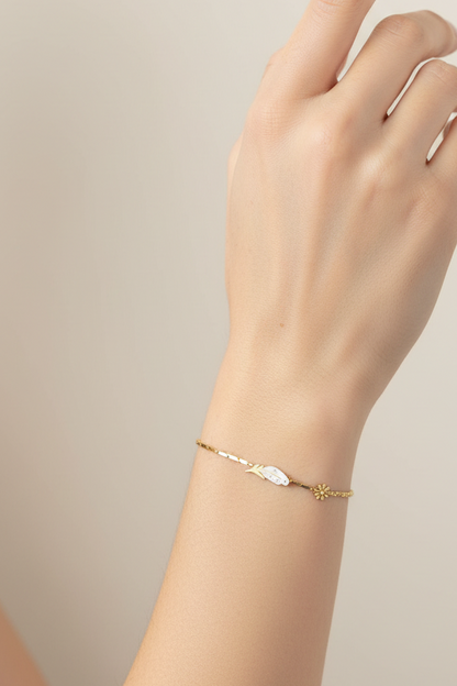 Plume Charm Bracelet
