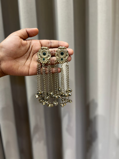 Green stone earring