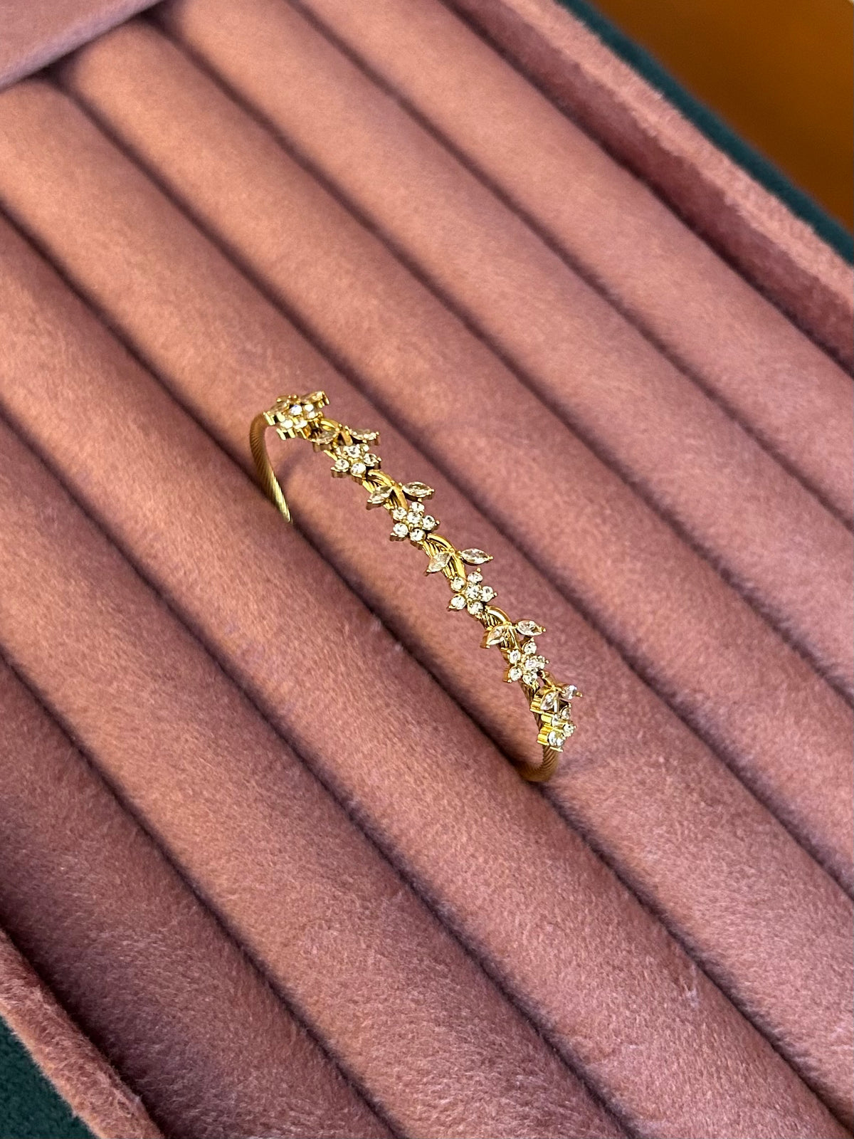 Trending Floral bangle