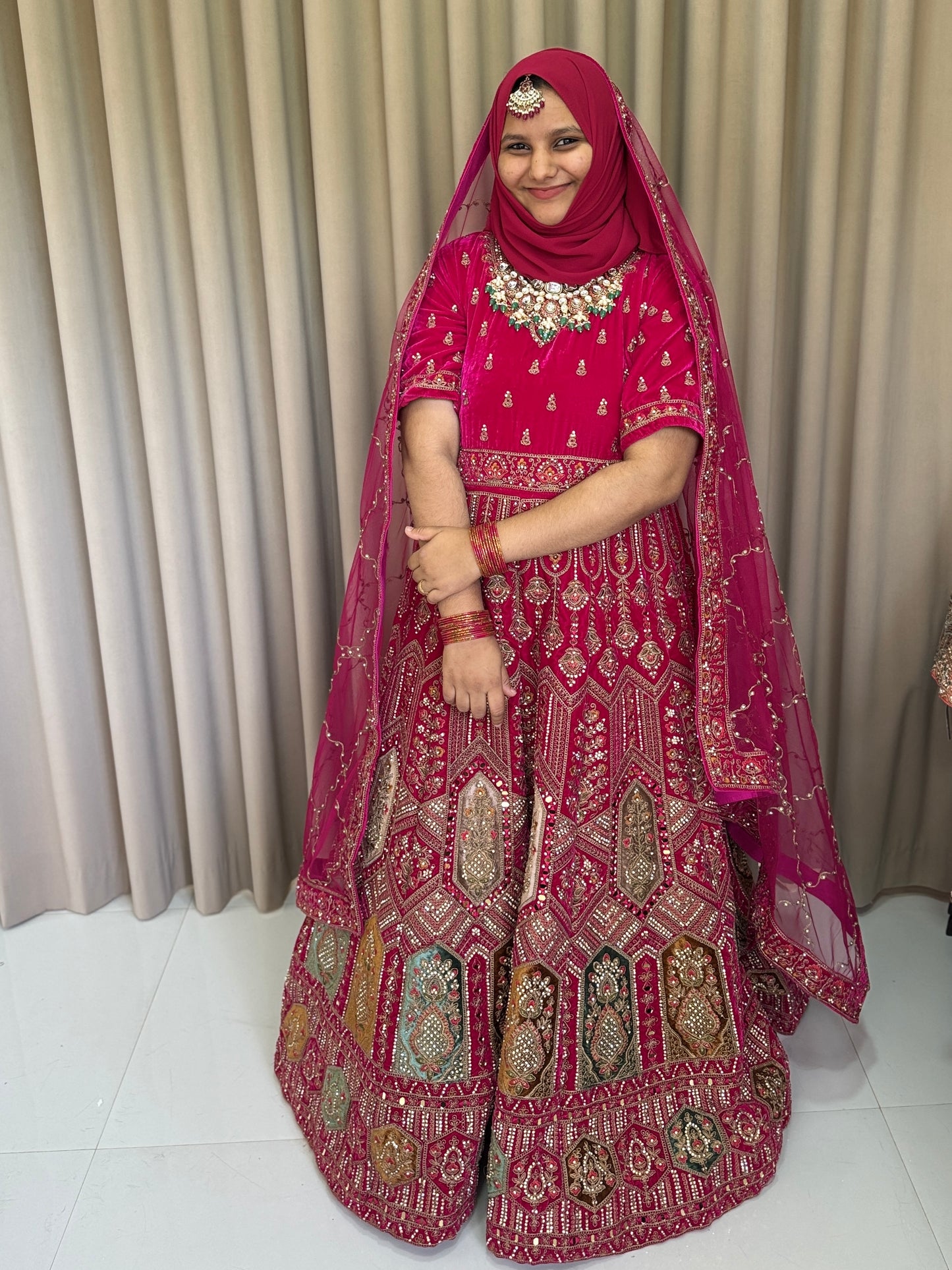 Rani pin and multi colour Lahanga