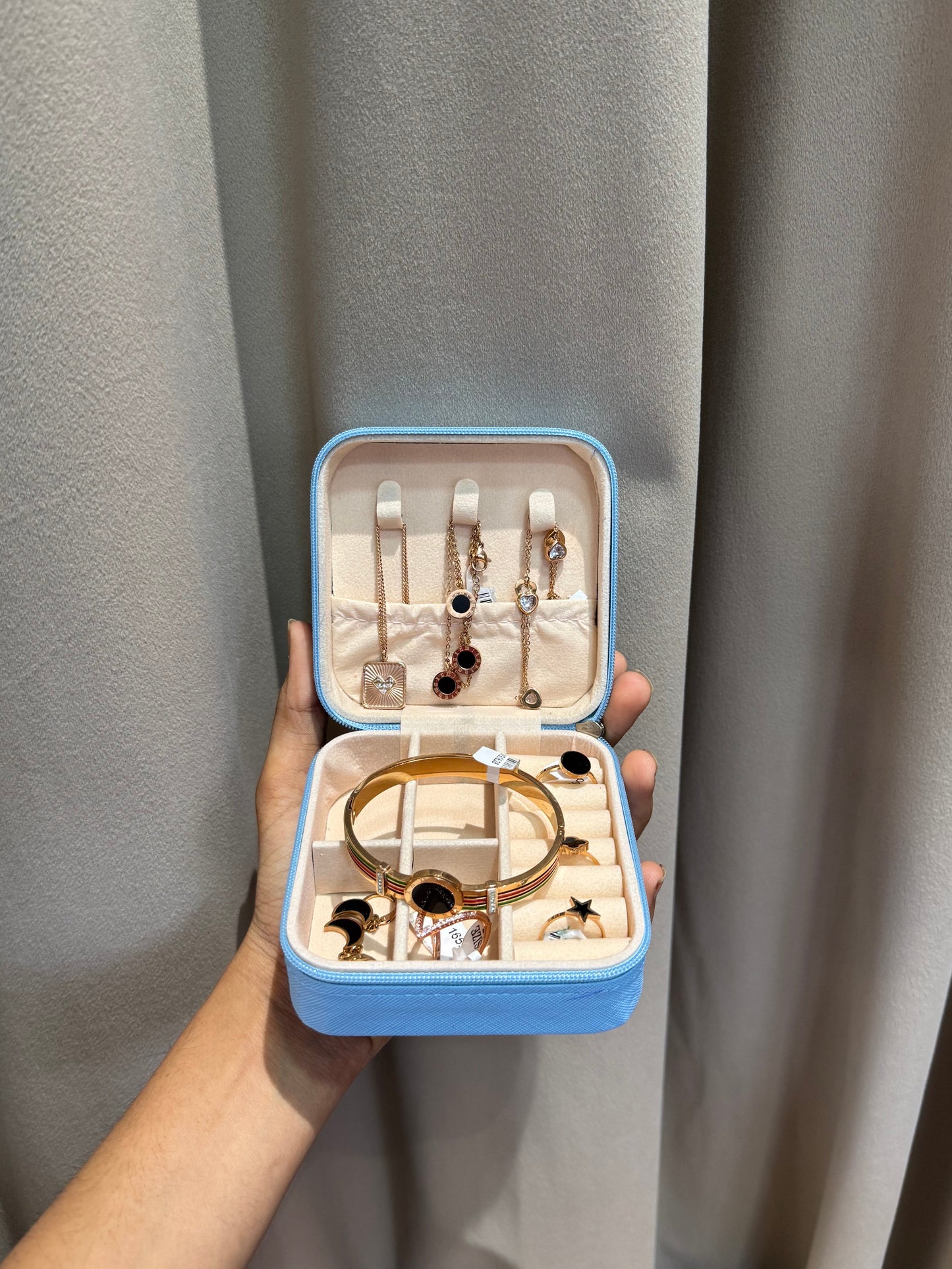 Gift box