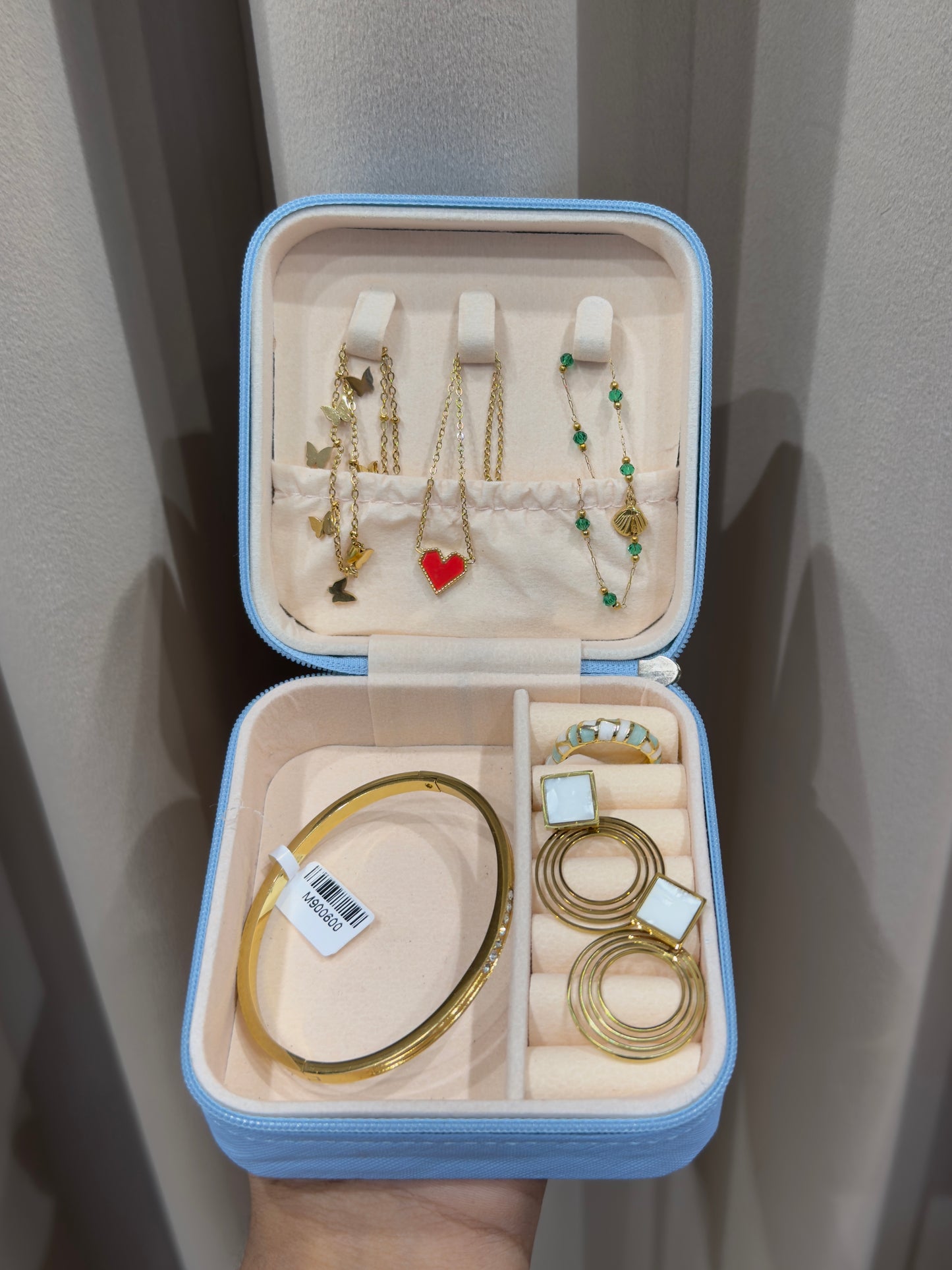 Gift box
